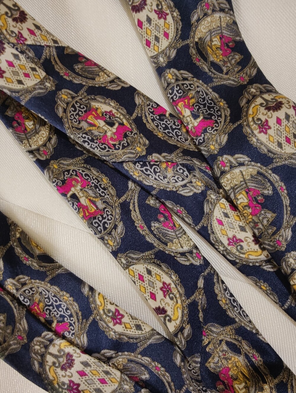 Brioni Navy Silk Tie with Renaissance Inspied Gold Medallions and Figures - Picture 4 of 10